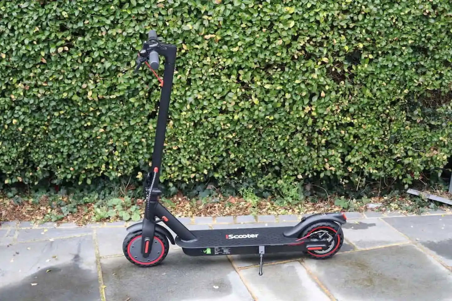 Aprovecha que este patinete eléctrico de iScooter tiene un descuentazo