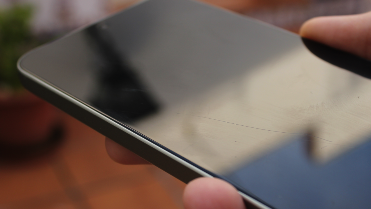 Arañazo en la pantalla del HONOR Magic8 Lite