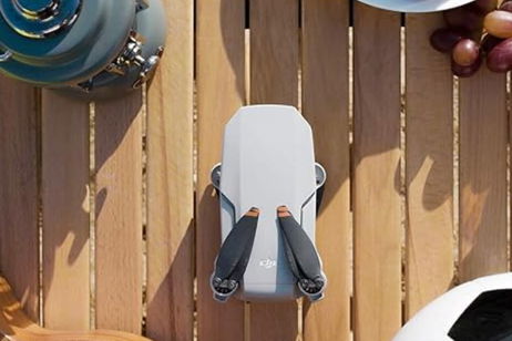 El dron compacto que lo hace todo: DJI Mini 4K, 10 km de transmisión y 62 minutos de vuelo