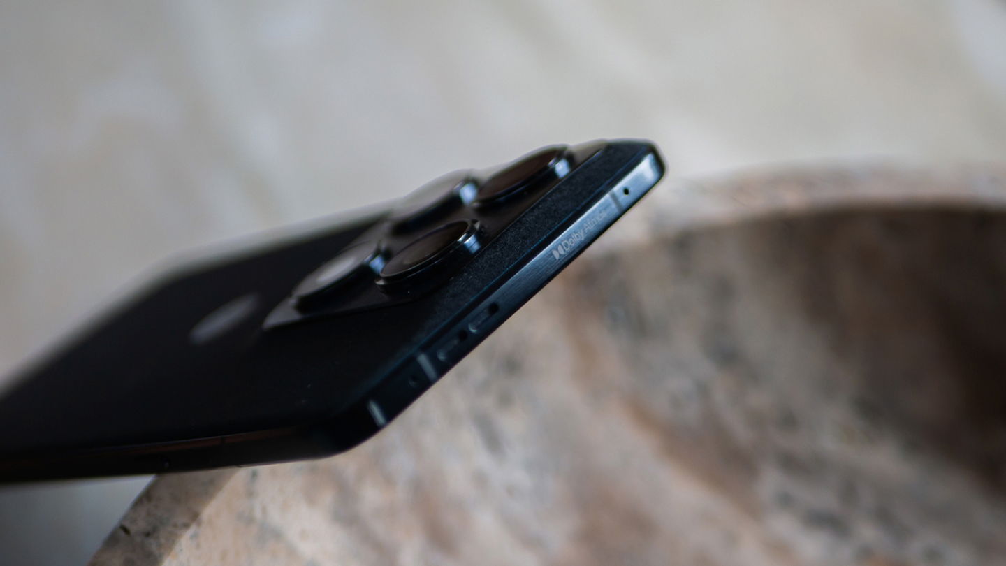 Grosor del motorola signature negro