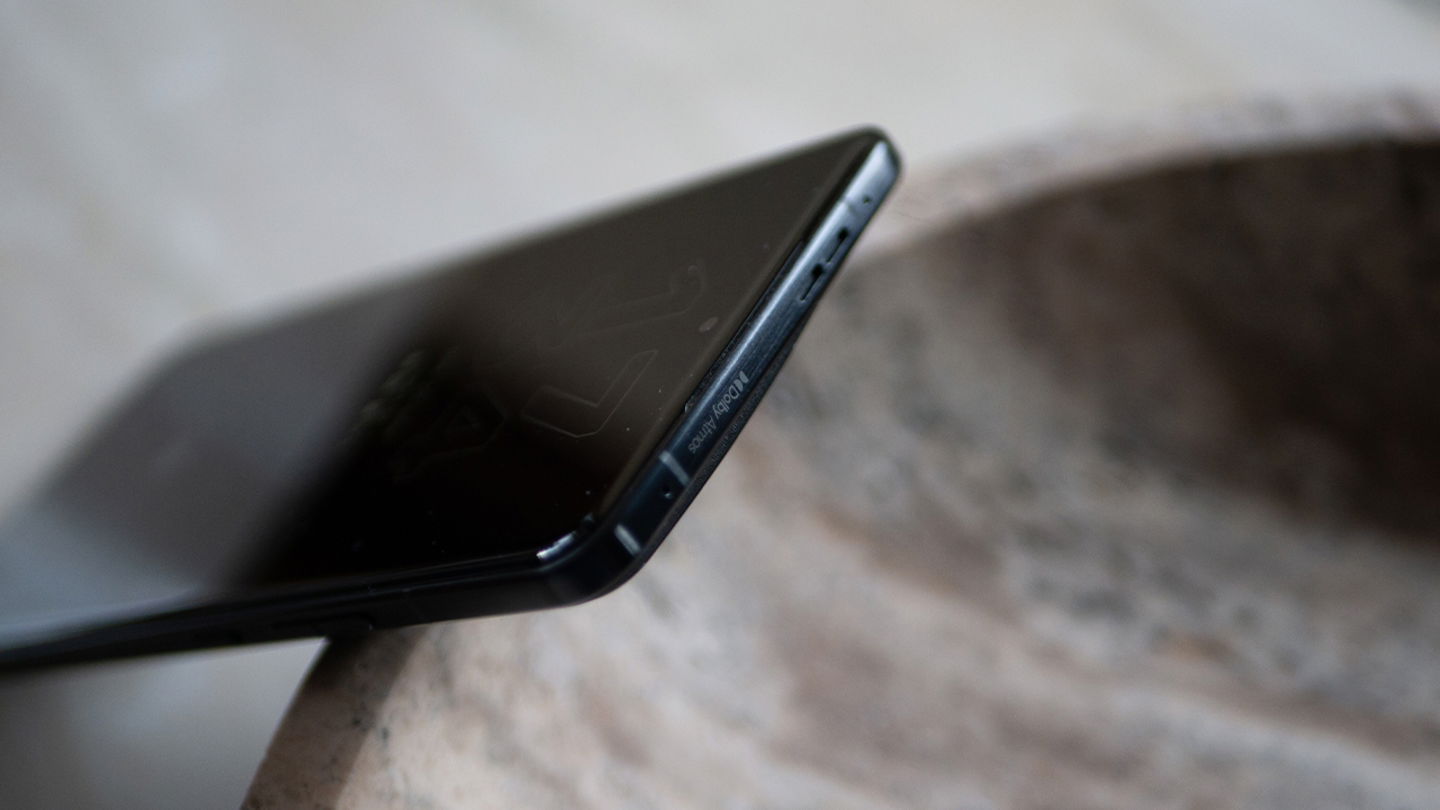 Grosor del motorola signature