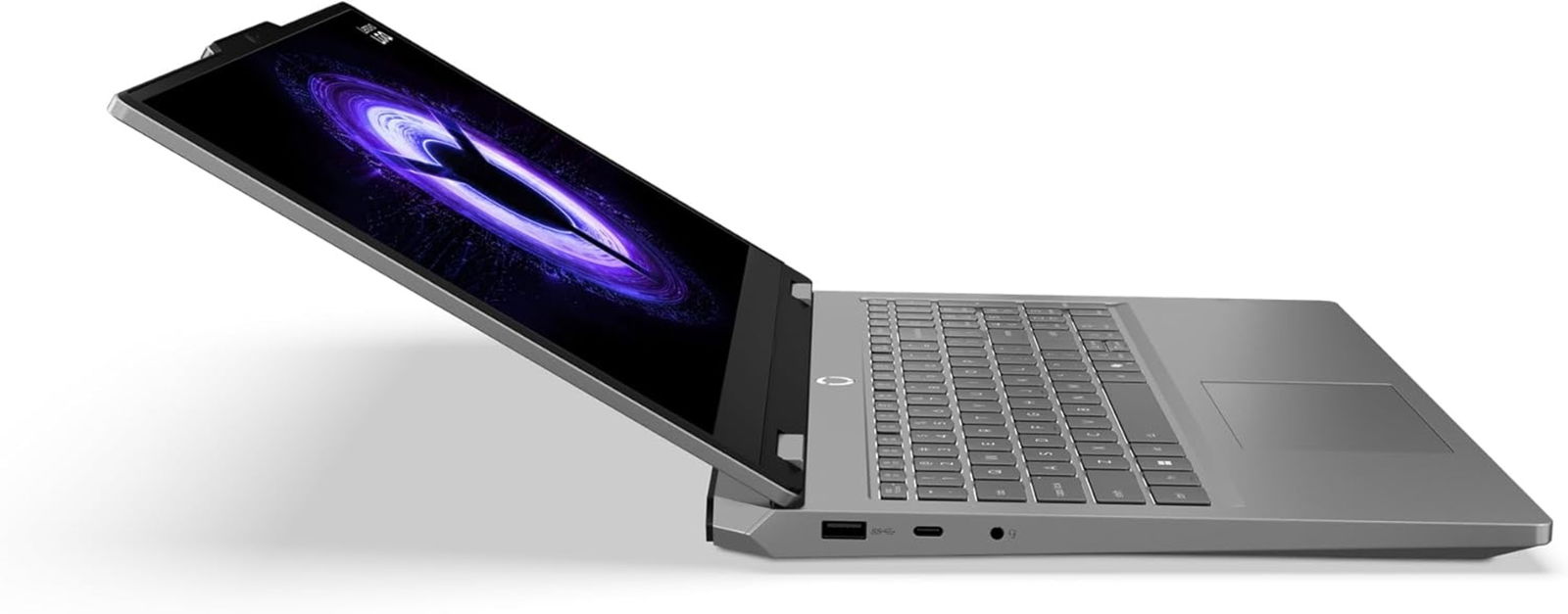 Lenovo LOQ Essential Gen 11 perfil