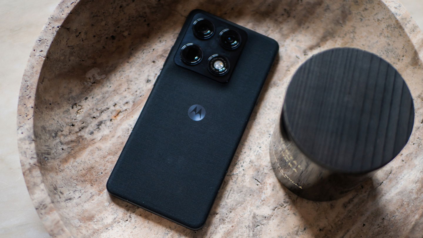 motorola signature de color negro