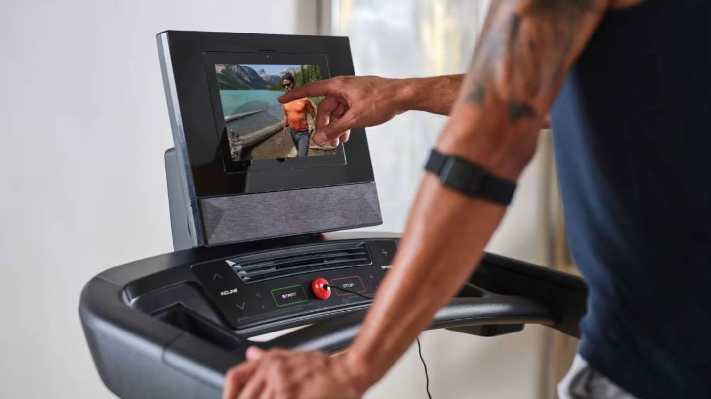 NordicTrack T Series 9 pantalla