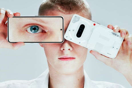 El móvil con el diseño más atrevido y cámara con Ultra Zoom 30x tiene una rebaja de más de 100 euros El móvil con el diseño más atrevido y cámara con Ultra Zoom 30x tiene una rebaja de más de 100 euros