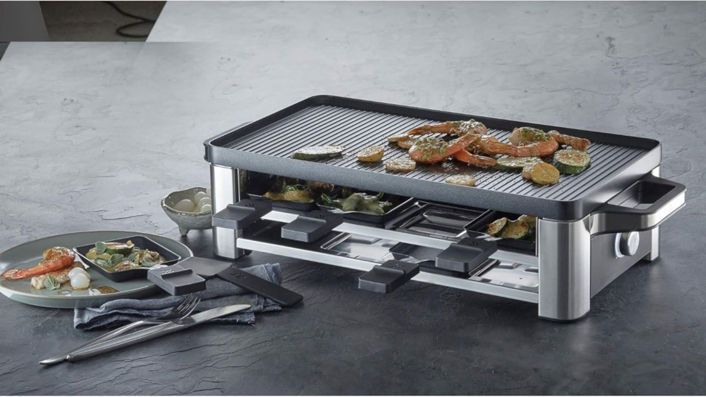 ¿Te has propuesto cocinar mejor este año? Esta parrilla WMF, con 100 euros de descuento y accesorios incluidos, es ideal