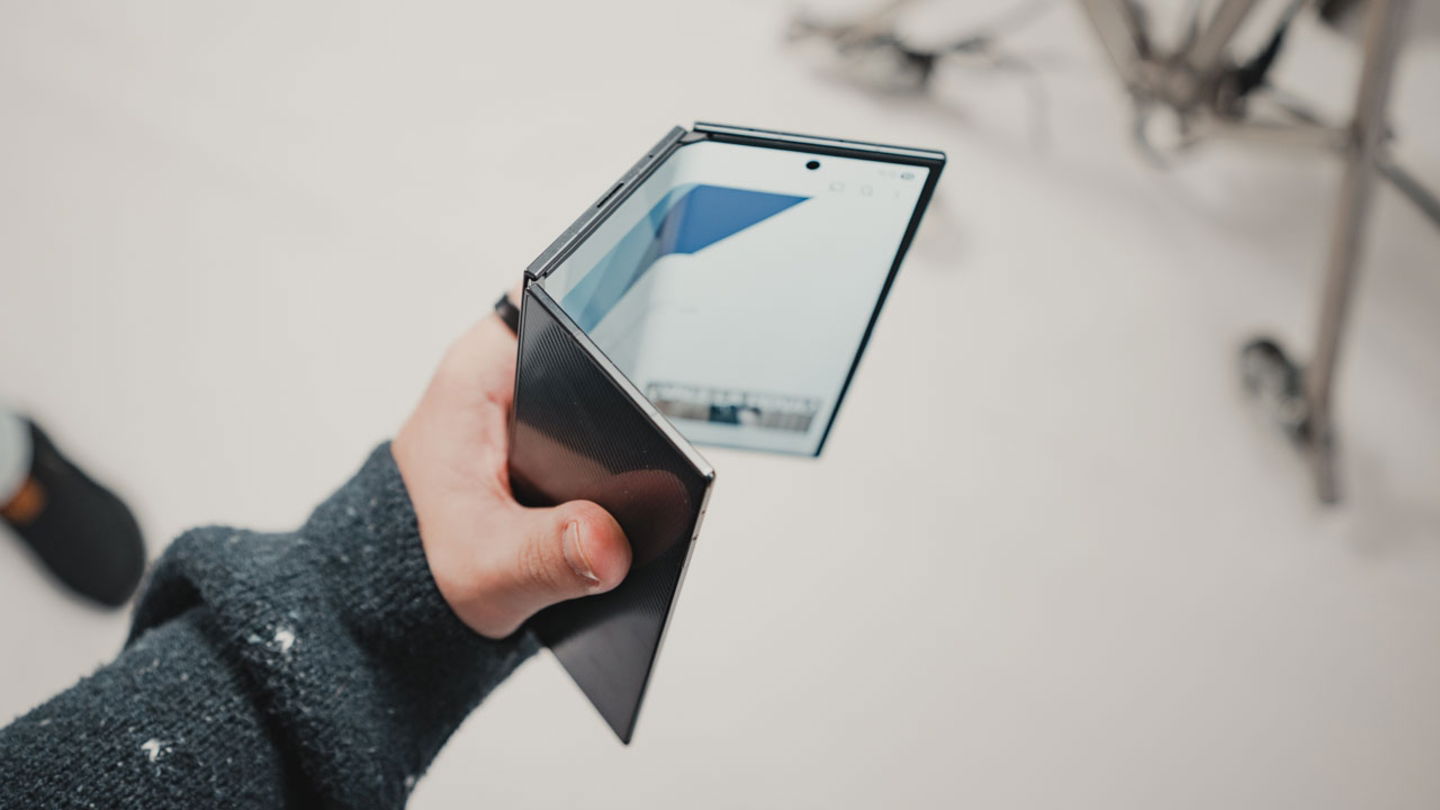 Vista superior Samung Galay Z TriFold