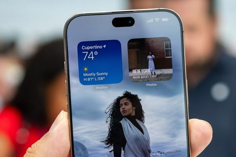 El frontal de los iPhone 18 Pro no será como se esperaba: la cámara frontal seguirá centrada