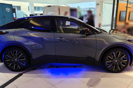 Nuevo Totoya C-HR+: un SUV 100 % eléctrico con potencias de 224 CV y 343 CV y hasta 609 km de autonomía desde 36.500 euros Nuevo Totoya C-HR+: un SUV 100 % eléctrico con potencias de 224 CV y 343 CV y hasta 609 km de autonomía desde 36.500 euros