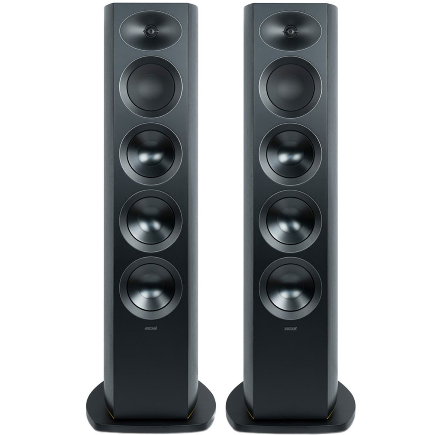 Arcam vuelve a los altavoces con la serie Radia, pensada como sistema completo