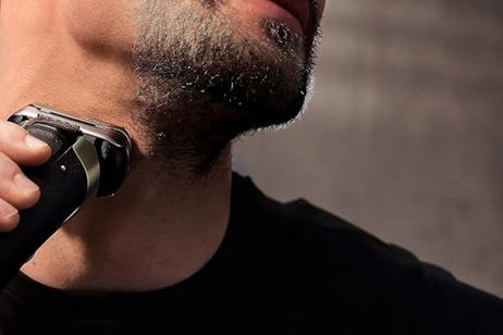 La mejor afeitadora de Braun cae a 299 euros: centro de limpieza automático y afeitado suave incluso en barbas duras