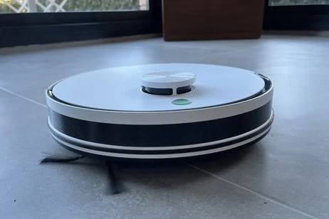 Puede funcionar 3 horas y se vacía solo: por poco más de 100 euros este robot aspirador ofrece características premium a precio popular