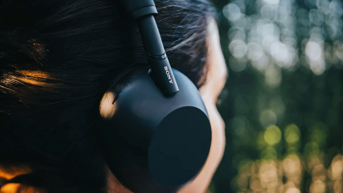 Estos cascos de Sony tienen todo lo que necesitas y un precio de derribo por tiempo limitado