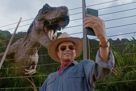 No es un remake de la 'Jurassic Park' original, pero casi, y tiene a sus 3 grandes protagonistas