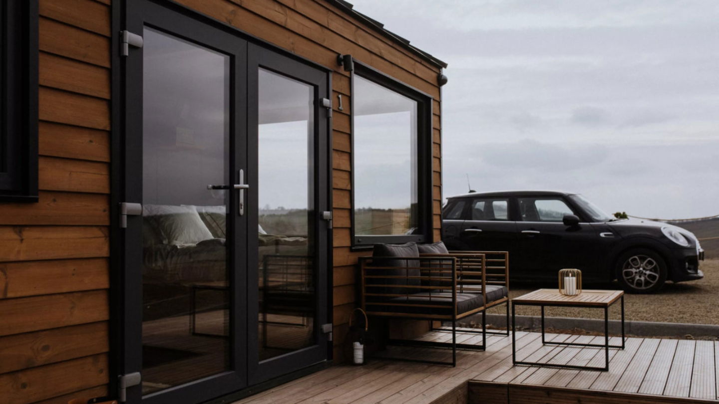 Tiny Amsterdam - Entrada