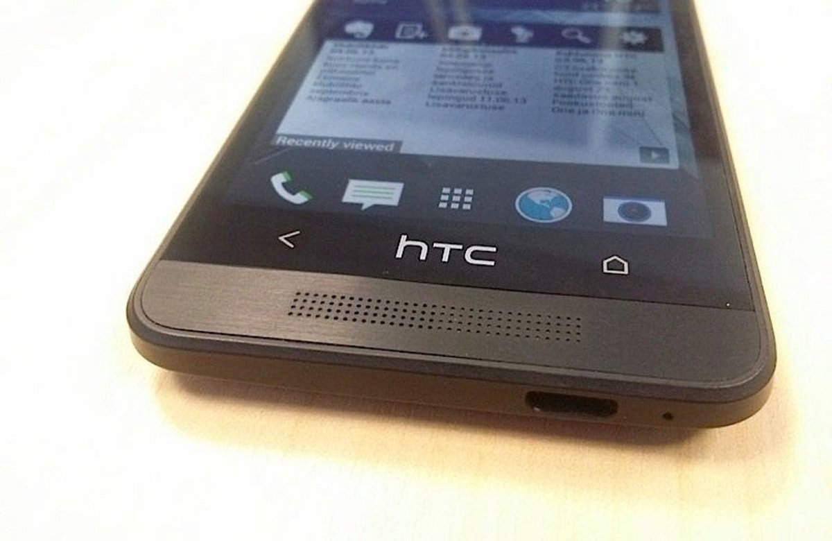 Aparece filtrado con todo lujo de detalles el HTC One Mini