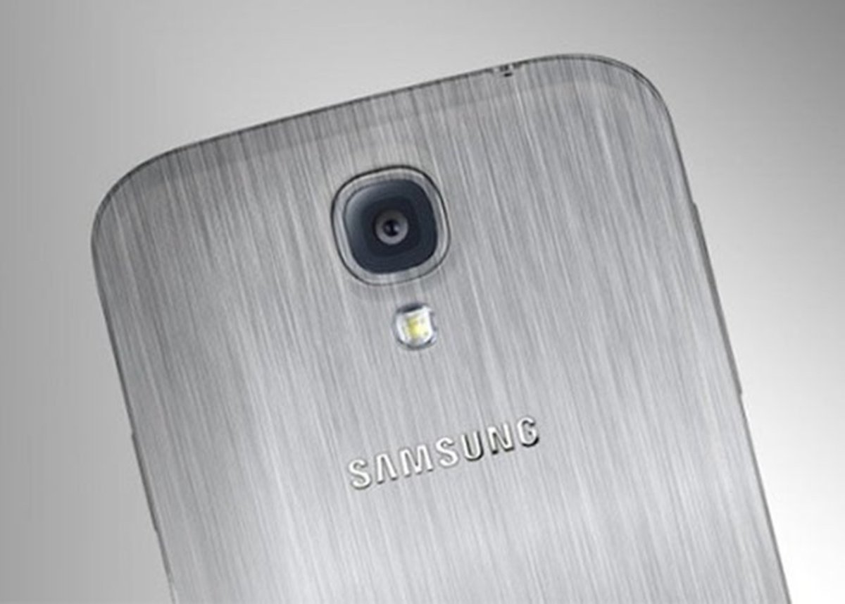 El Samsung Galaxy F luce una novedosa carcasa de metal