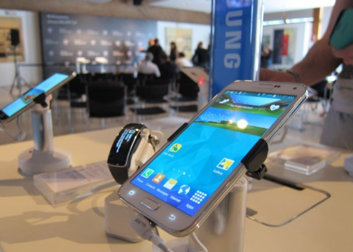 Samsung inicia la venta del Galaxy S5 en España con un gran evento en Madrid