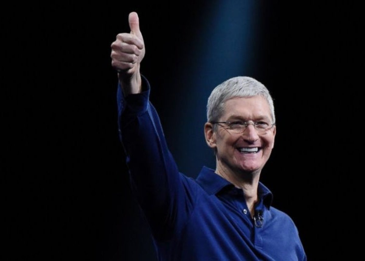 Tim Cook explains in an interview why Apple accepts Google money on iOS