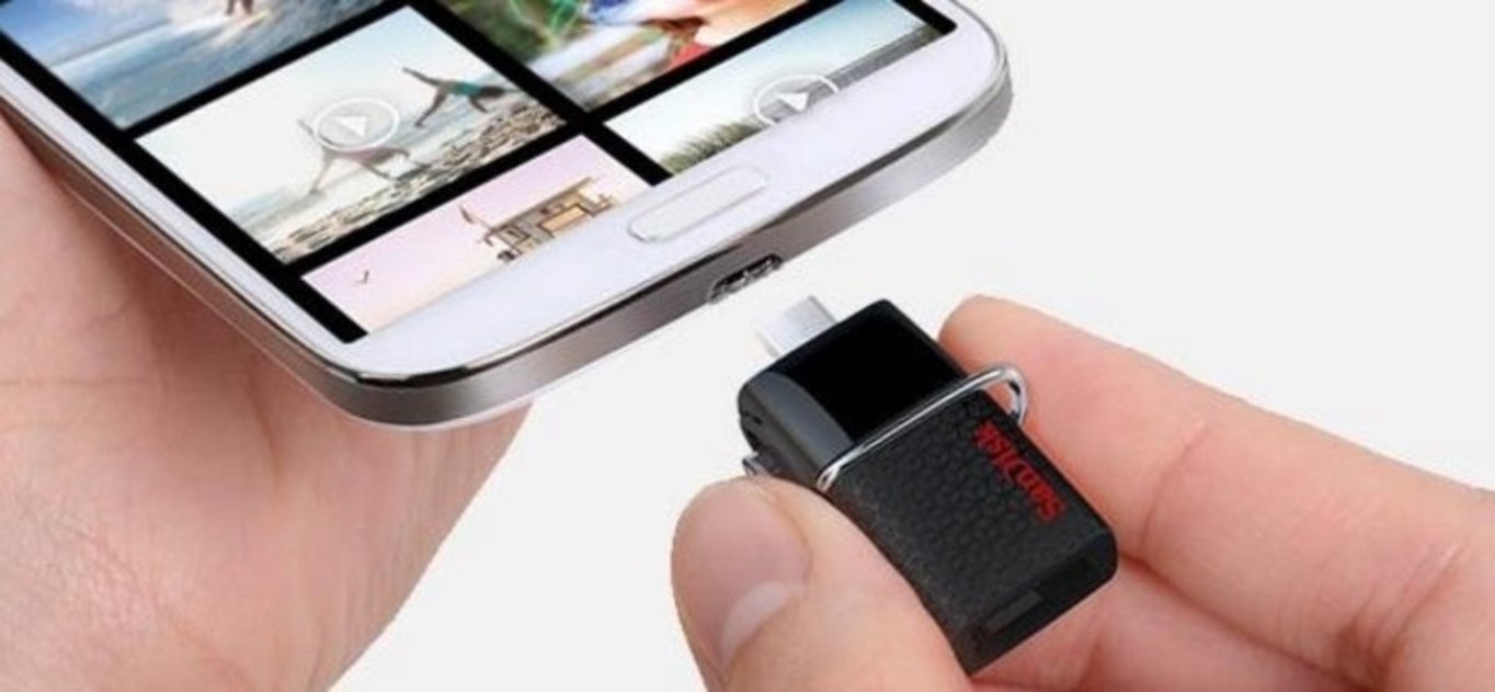 Mini memoria USB para móvil