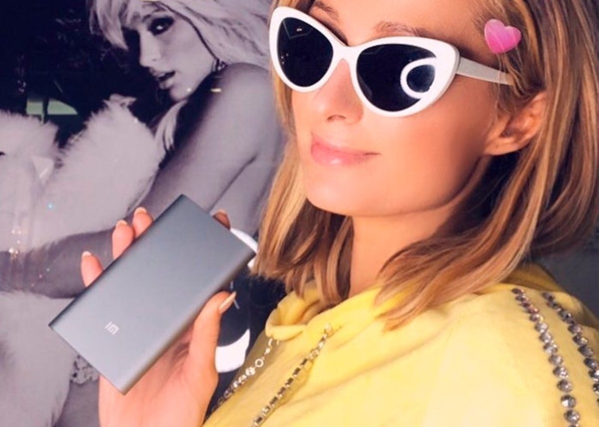 Paris Hilton está anunciando Xiaomi (sí, en serio)