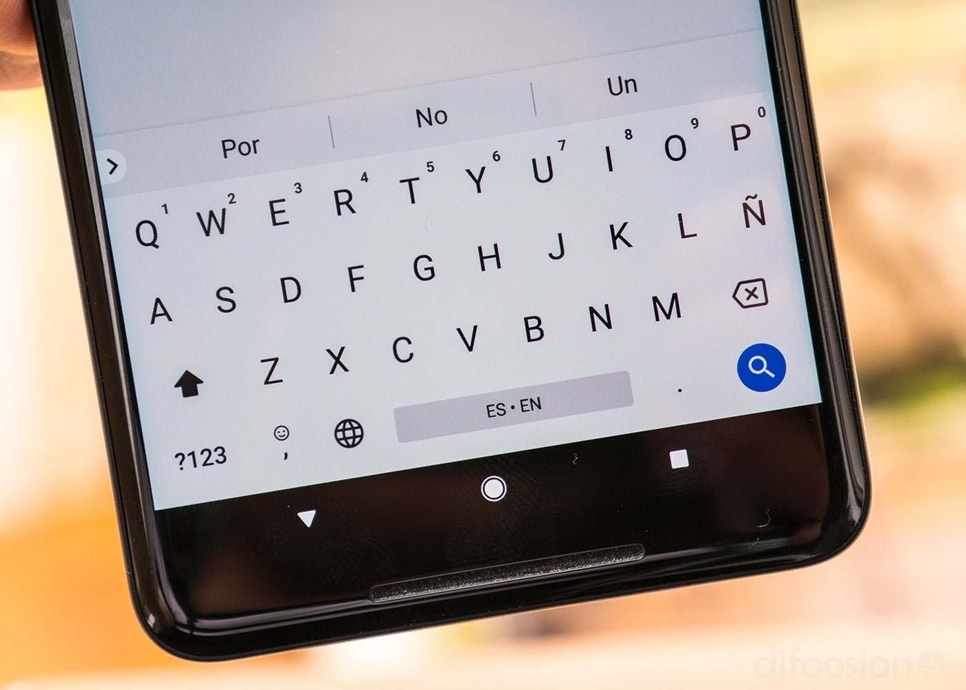 Como usar un teclado fisico para escribir en su telefono android