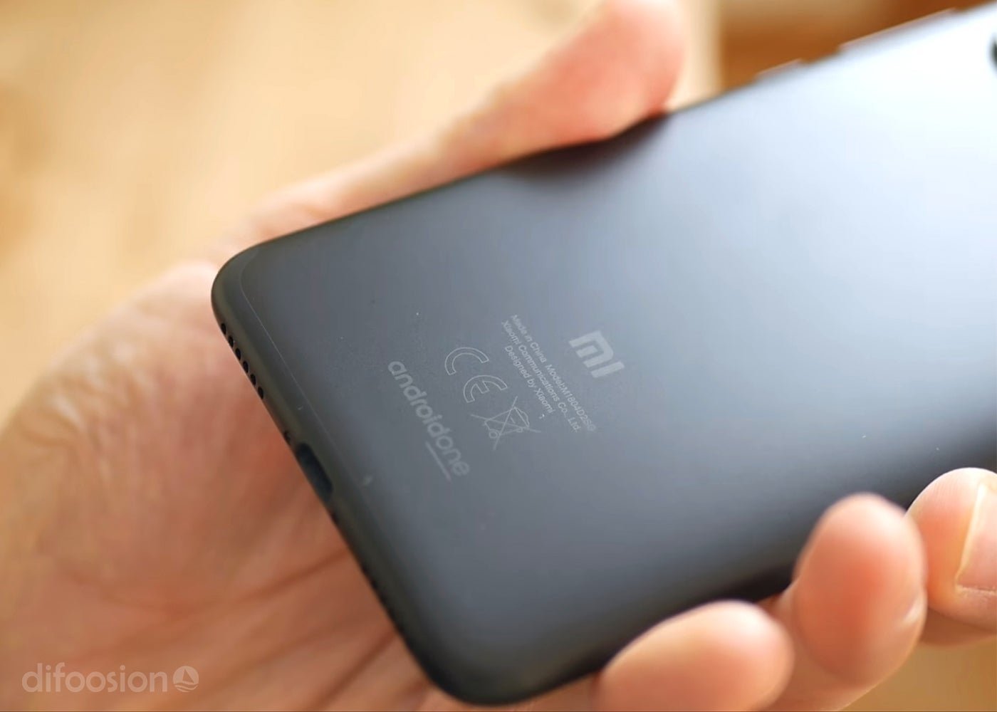 Xiaomi Mi A2, primeras impresiones en vídeo con el nuevo rey de la gama media