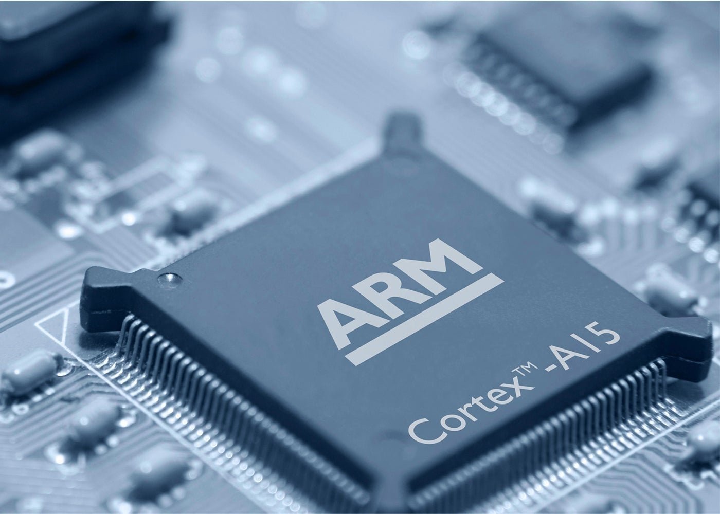 ARM presenta nueva generación de chips: hasta un 60% más de velocidad en la IA móvil