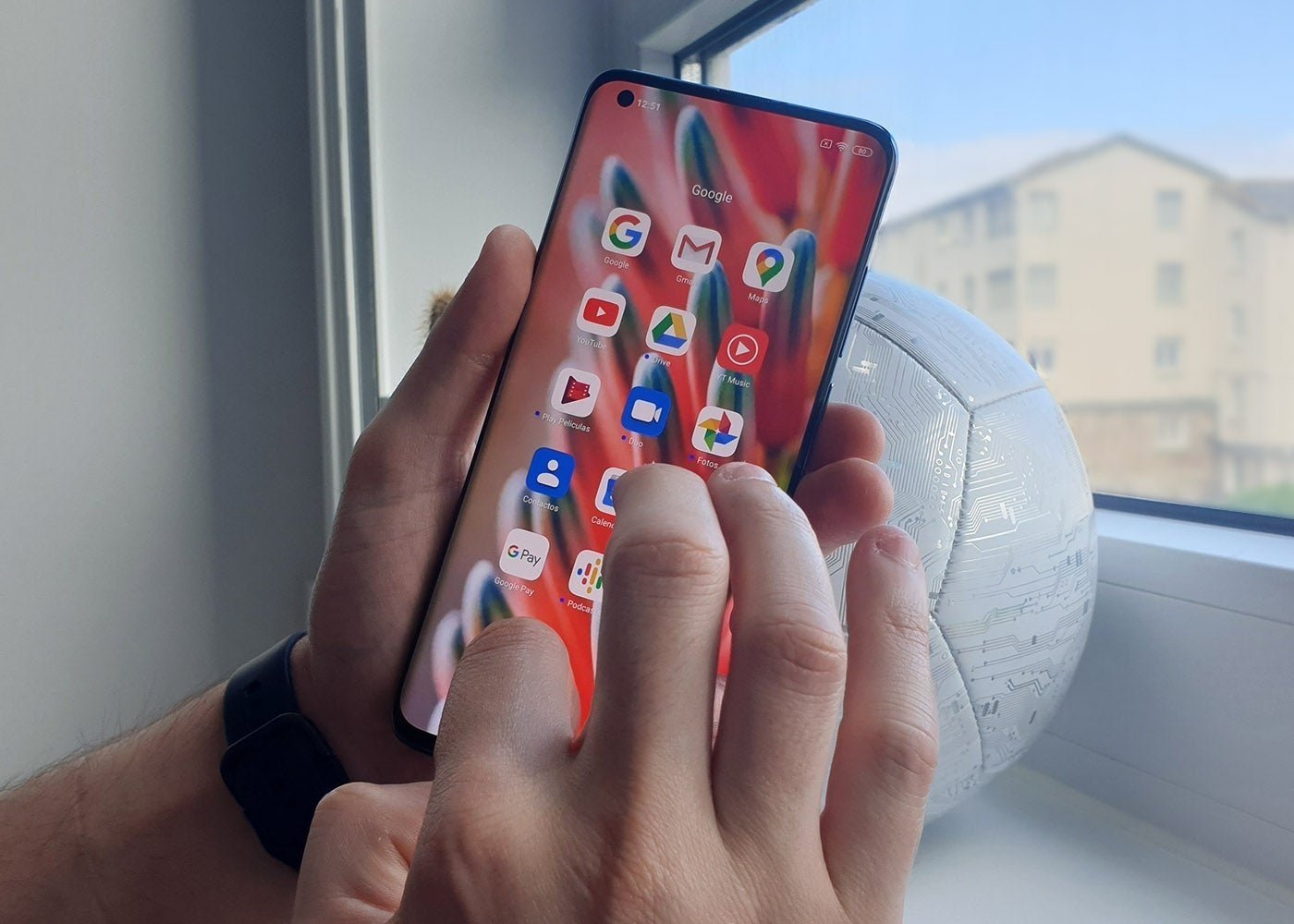 Xiaomi lanza una app para que controles tu móvil desde el ordenador: así se usa