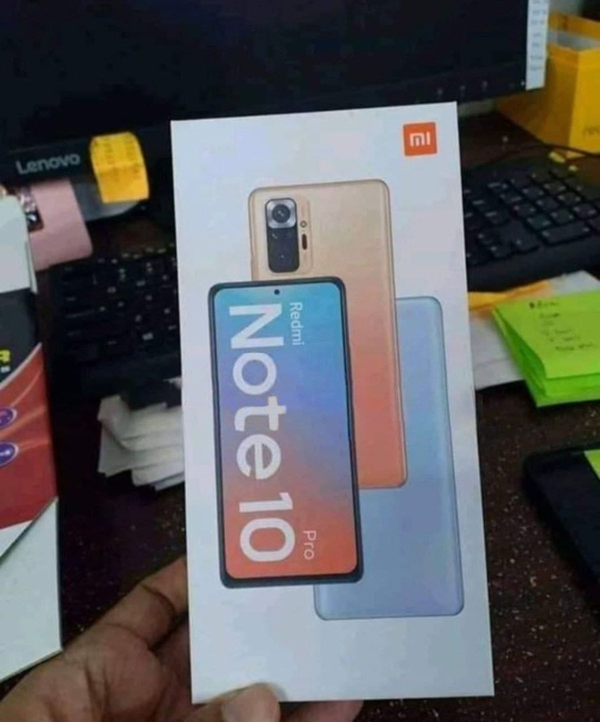 This is the box of the Redmi Note 10 Pro